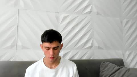 Sam  online show from 01-02-25, 06:34