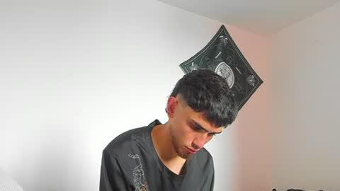 Snapshot of samevansx chatting on 07-12-26, 05:37 samevansx online show from 07-12-26, 05:37