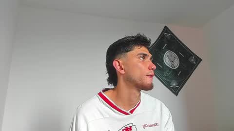 Snapshot of samevansx chatting on 07-13-26, 01:14 samevansx online show from 07-13-26, 01:14