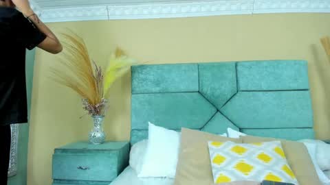 Snapshot of samfrrost chatting on 04-19-26, 12:59 Samfrrost online show from 04-19-26, 12:59