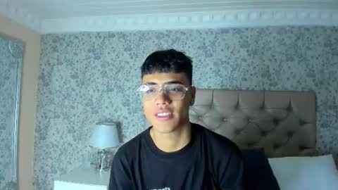Samfrrost online show from 06-21-26, 12:19