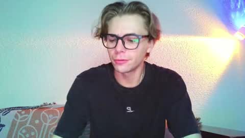 Snapshot of samgorgeous chatting on 05-28-26, 07:16 Fansly - Top4fans online show from 05-28-26, 07:16