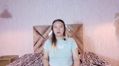Snapshot of sami_1_8 chatting on 05-05-26, 04:42 Samy online show from 05-05-26, 04:42