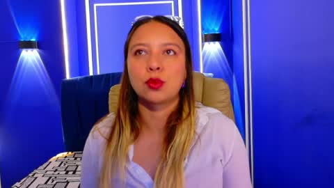 Snapshot of sami_1_8 chatting on 05-27-26, 04:31 Samy online show from 05-27-26, 04:31