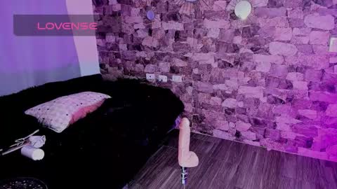 samiacooper25 online show from 03-23-26, 08:07