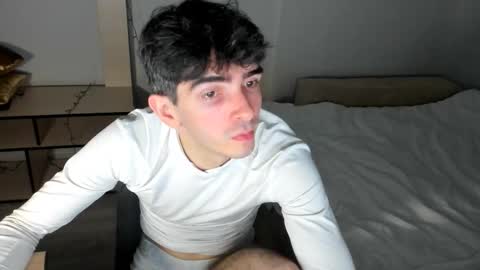 Sam online show from 02-04-26, 04:24