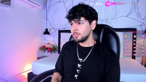 Snapshot of samir_bear chatting on 04-21-26, 01:06 Samir online show from 04-21-26, 01:06