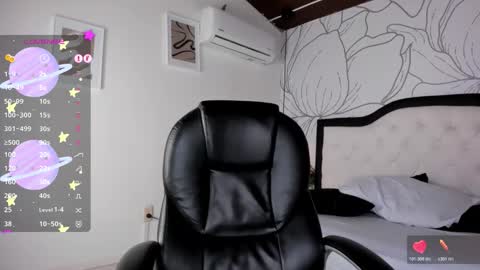 Snapshot of samir_bear chatting on 05-12-26, 12:46 Samir online show from 05-12-26, 12:46