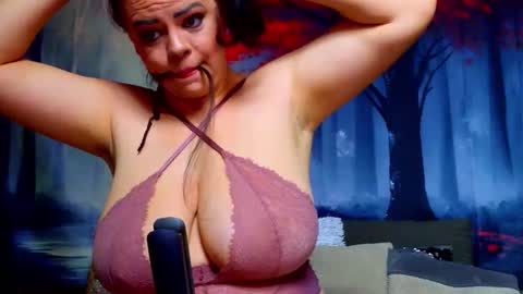     online show from 01-07-26, 08:11