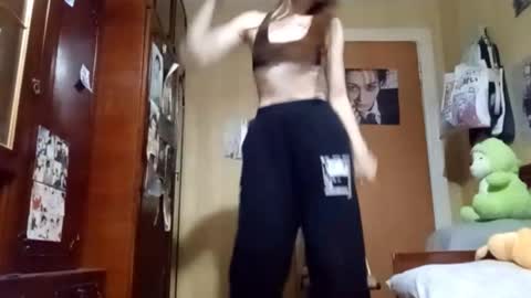 Mira online show from 10-16-25, 03:57