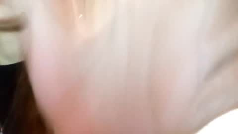 Mira online show from 10-19-25, 03:45