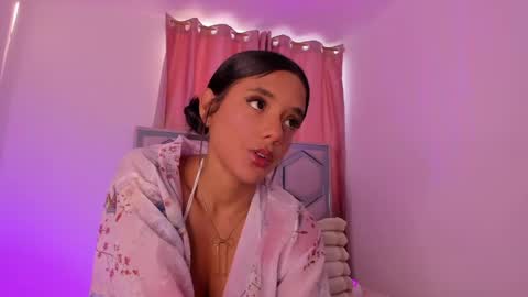 samirose_ online show from 05-27-26, 10:40