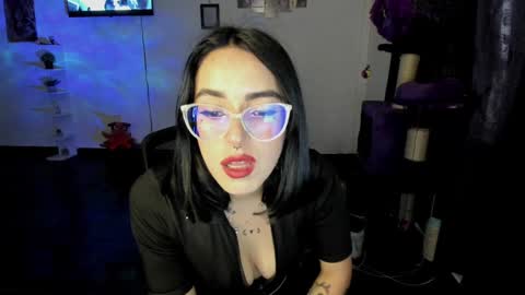 Snapshot of samismith77 chatting on 01-07-25, 09:25 SARA online show from 01-07-25, 09:25