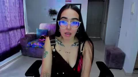 Snapshot of samismith77 chatting on 07-05-26, 08:49 SARA online show from 07-05-26, 08:49