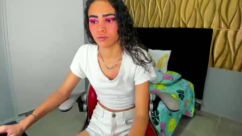 Samantha online show from 11-15-25, 04:32