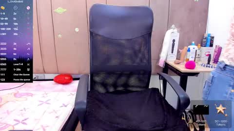 Snapshot of sammy_mature_ chatting on 01-14-25, 03:01 Sammy online show from 01-14-25, 03:01