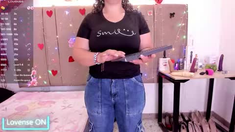 Snapshot of sammy_mature_ chatting on 11-21-25, 10:30 Sammy online show from 11-21-25, 10:30