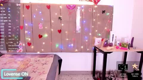 Snapshot of sammy_mature_ chatting on 11-27-25, 12:46 Sammy online show from 11-27-25, 12:46