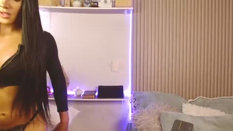 Snapshot of sammy_quinn_ chatting on 02-01-25, 11:58 SAMMY online show from 02-01-25, 11:58