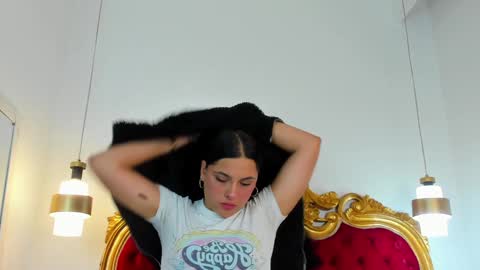 Snapshot of sammy_sparks chatting on 01-17-25, 06:33 Sammy online show from 01-17-25, 06:33