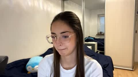 I am Sammy ntmuLets hit 10 Thumbs Up together online show from 04-03-26, 03:59