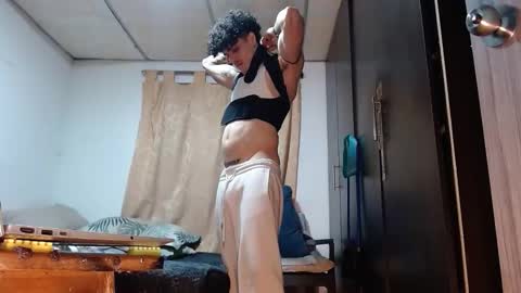 sammy model independiente online show from 04-07-26, 11:04