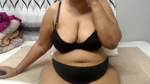 Snapshot of sammyxxx393 chatting on 07-11-26, 07:44 sammyxxx393 online show from 07-11-26, 07:44