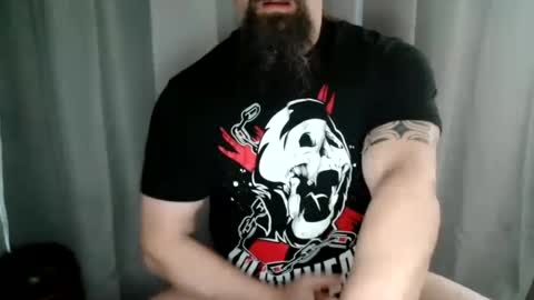 Snapshot of samoanthorn chatting on 02-18-25, 04:37 Samoanthorn online show from 02-18-25, 04:37