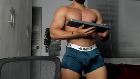 Snapshot of samuel2rd chatting on 10-29-25, 06:04 samuel2rd online show from 10-29-25, 06:04