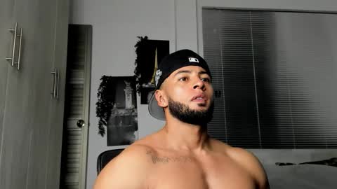 Snapshot of samuel2rd chatting on 11-20-25, 02:56 samuel2rd online show from 11-20-25, 02:56