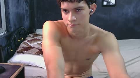 Snapshot of samuel_hills_ii chatting on 10-20-25, 08:53 samuel_hills_ii online show from 10-20-25, 08:53