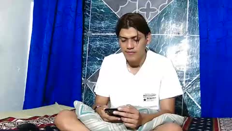 Samuel Sincee online show from 10-23-25, 04:56