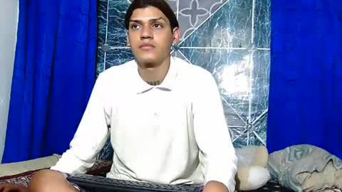 Samuel Sincee online show from 10-27-25, 05:44