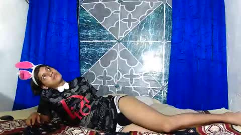 Samuel Sincee online show from 10-31-25, 06:14