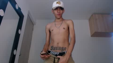 Snapshot of samuel_suarez chatting on 12-08-24, 03:10 online show from 12-08-24, 03:10