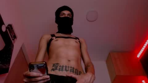 Snapshot of samuel_suarez chatting on 01-21-25, 01:08 online show from 01-21-25, 01:08