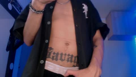 Snapshot of samuel_suarez chatting on 01-25-25, 04:23 online show from 01-25-25, 04:23