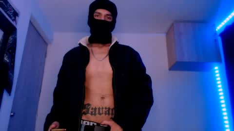 Snapshot of samuel_suarez chatting on 02-07-25, 06:03 online show from 02-07-25, 06:03