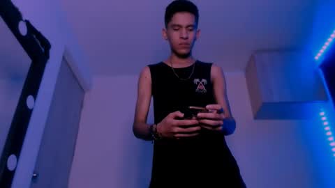 Snapshot of samuel_suarez chatting on 02-26-25, 09:53 online show from 02-26-25, 09:53