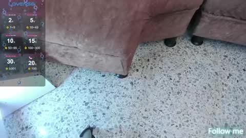 Snapshot of samuel_up chatting on 03-01-25, 01:43 Samuel online show from 03-01-25, 01:43