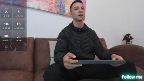 Snapshot of samuel_up chatting on 03-04-25, 04:06 Samuel online show from 03-04-25, 04:06