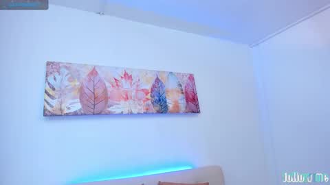 Snapshot of samuel_up chatting on 10-14-25, 04:02 Samuel online show from 10-14-25, 04:02