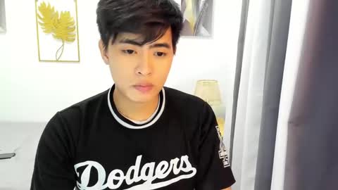 Sam online show from 03-06-25, 01:57