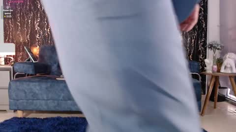 Snapshot of samuelcoopper chatting on 11-01-25, 12:29 Samuel Coopper online show from 11-01-25, 12:29