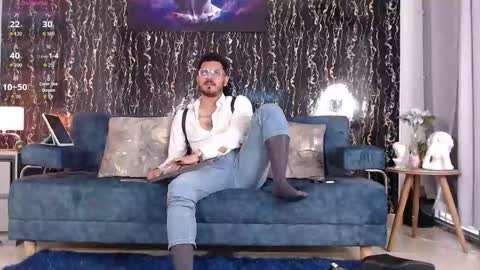 Snapshot of samuelcoopper chatting on 11-02-25, 02:19 Samuel Coopper online show from 11-02-25, 02:19