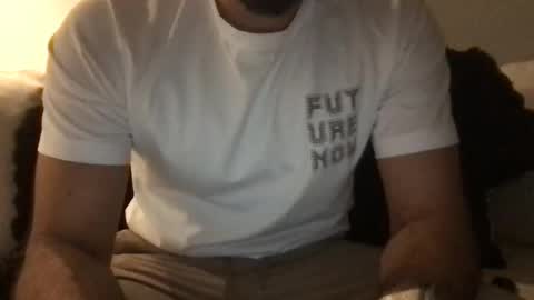 Snapshot of samwise2418 chatting on 11-16-25, 08:09 Sam W dick strip tease online show from 11-16-25, 08:09