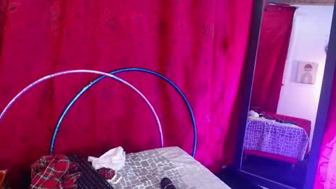 Snapshot of samy_hoops chatting on 10-23-25, 12:15 Sammy online show from 10-23-25, 12:15