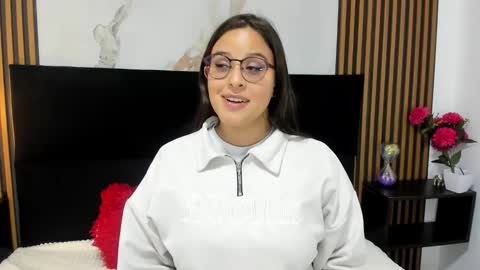 Snapshot of samy_joons chatting on 10-14-25, 12:28 Sammy online show from 10-14-25, 12:28