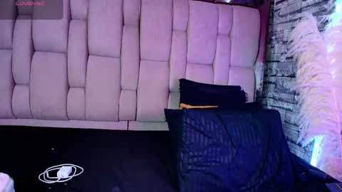 SAMY GREY... online show from 05-25-26, 05:02