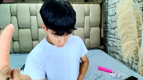 Snapshot of samygreyy_ chatting on 06-30-26, 03:46 SAMY GREY... online show from 06-30-26, 03:46